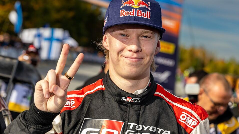 Kalle Rovanperä aus Finnland ist Rallye-Weltmeister. Kalle Rovanperä aus Finnland ist Rallye-Weltmeister.