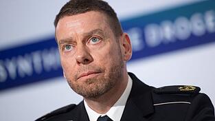 &laquo;Sowohl in Deutschland als auch in Europa sind diese Dimensionen bisher einmalig&raquo;, sagte der Leiter des Zollkriminalamtes, Tino Igelmann, bei einer Pressekonferenz in K&ouml;ln.