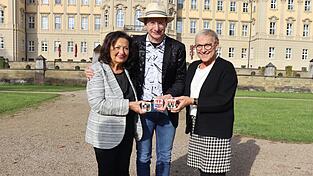 Die Preisträgerinnen und Preisträger des diesjährigen Frankenwürfels: Alice Walchshöfer, Otmar Schmelzer und Rosi Kraus.