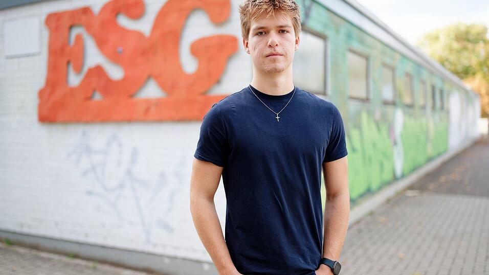 Elija Walk klagt, weil an seiner Schule so viel Unterricht ausfiel. (Archivbild) Elija Walk klagt, weil an seiner Schule so viel Unterricht ausfiel. (Archivbild)