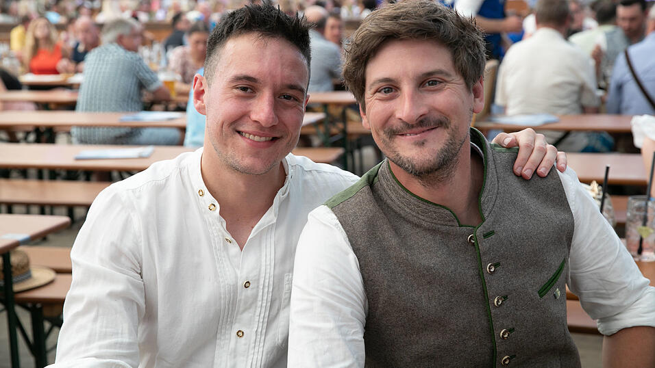 Die Partybilder vom Sonntag, 10. August, aus dem Festzelt Wenisch. Die Partybilder vom Sonntag, 10. August, aus dem Festzelt Wenisch.