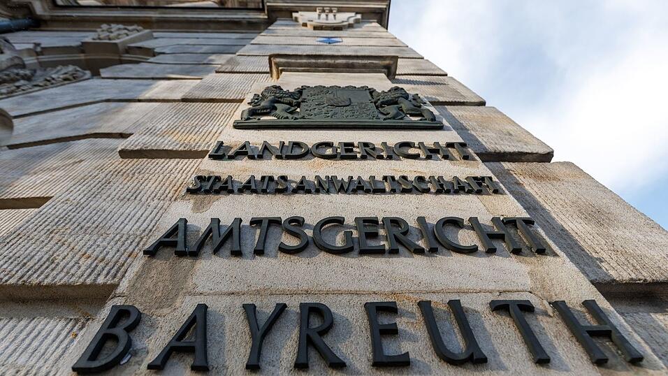 Mehr als fünf Jahre haben Wissenschaftler der Universität Bayreuth Hunderte Verfahren gesichtet und handelnde Personen der NS-Zeit identifiziert sowie den Umgang mit Justizunrecht nach dem Zweiten Weltkrieg analysiert. (Archivbild)