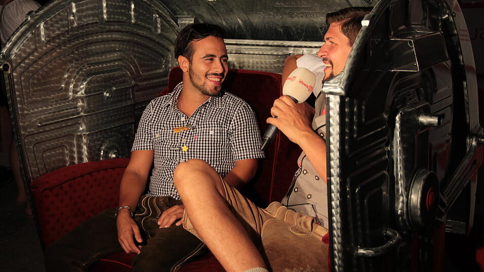 Schnappsch&uuml;sse von der Single-Couch aufgenommen am Samstag 8. August (Foto: Paul Przybilla)