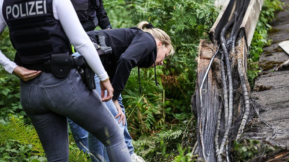 Brand im Kabelkanal: Polizei sieht Sabotage.