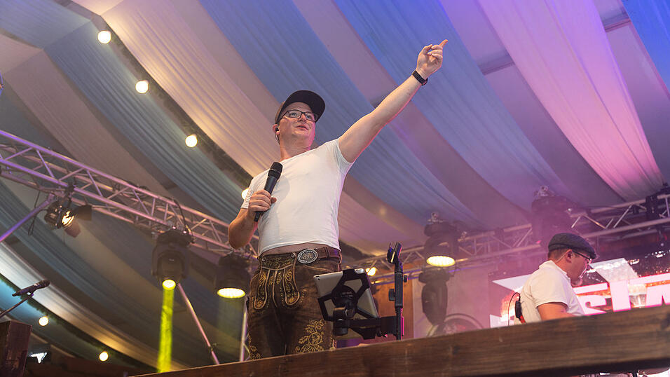 Die Partybilder vom Freitag, 11. August 2023, aus dem Festzelt Wenisch. Die Partybilder vom Freitag, 11. August 2023, aus dem Festzelt Wenisch.