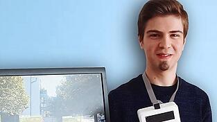 Tamas Nemes mit seinem 'Guide-Walk 2.0'