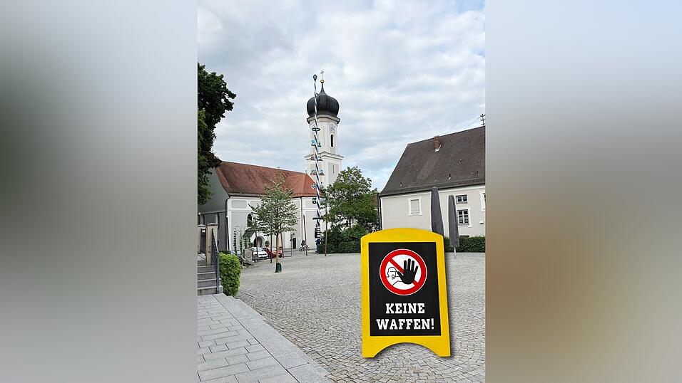 So weit wird es nicht kommen: Der Marktrat hat die Einrichtung einer Verbotszone für Waffen und Messer im Gemeindegebiet abgelehnt.