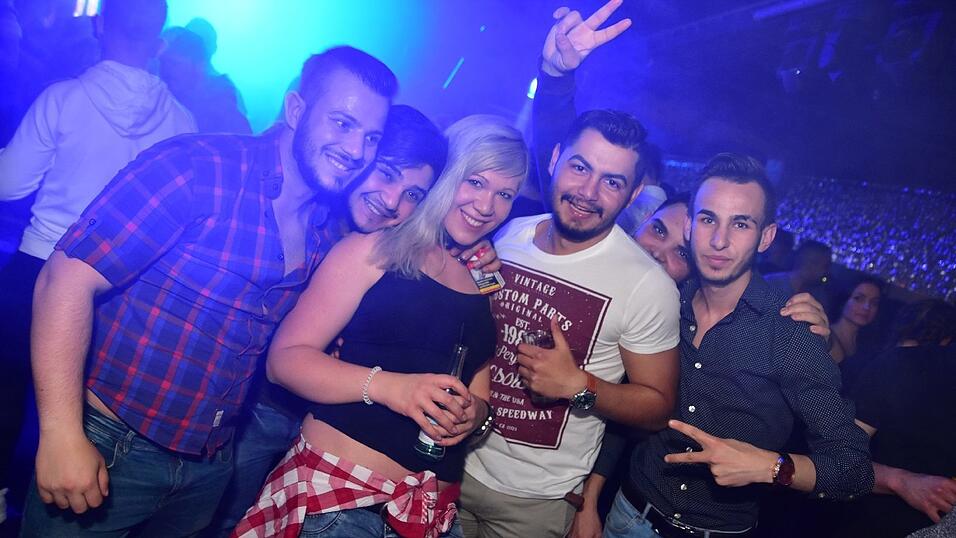 Schickes Parytvolk im Stars am Samstag in Landshut