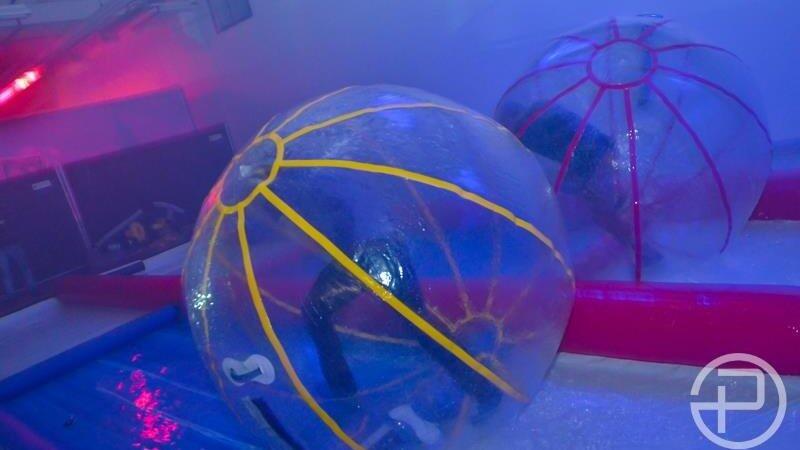 Gleich bei der Eröffnung platzte die neue Diskothek Peggy P. aus allen Nähten. Gleich bei der Eröffnung platzte die neue Diskothek Peggy P. aus allen Nähten.