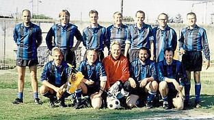 Die Fußballmannschaft aus Rottweil, die 1991 zum ersten Mal gegen eine Mannschaft aus Savona antrat. Ganz links Thomas Bogenrieder