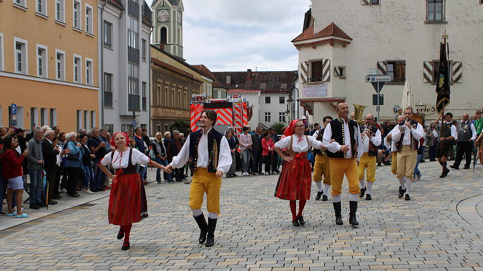 Das sind die sch&ouml;nsten Bilder vom Jubil&auml;umsfestzug.