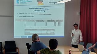 Andreas Schwankl vom Ingenieurbüro Veit Energie Consult GmbH stellte das Projekt der kommunalen Wärmeplanung vor.