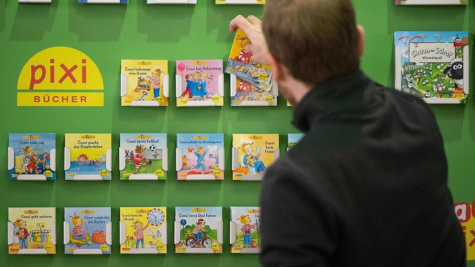 Wie geht der Hamburger Carlsen Verlag mit nachgemachten oder KI-generierten Conni-Memes um? (Archivbild)