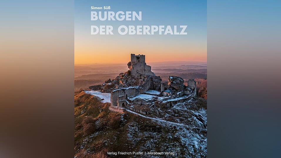 „Burgen der Oberpfalz“ ist wieder im Verlag Friedrich Pustet in Kooperation mit dem Morsbach Verlag erschienen. Mehr als 150 Bilder zeigen die Bauten in vielen Perspektiven. Hintergrundtexte erklären die Geschichte. „Burgen der Oberpfalz“ ist wieder im Verlag Friedrich Pustet in Kooperation mit dem Morsbach Verlag erschienen. Mehr als 150 Bilder zeigen die Bauten in vielen Perspektiven. Hintergrundtexte erklären die Geschichte.