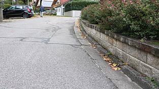 Das Bankett im Reitfeld ist abgesunken.