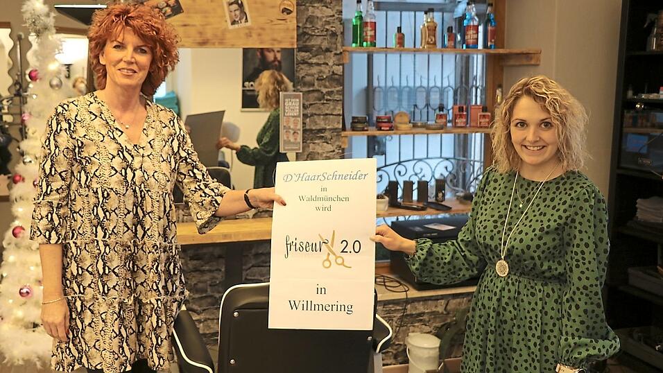 Künftig Geschäftspartnerinnen: Die Friseurmeisterinnen Sabine Schneider (links) und Natalie Ruhland freuen sich auf ihren neuen Salon in Willmering.
