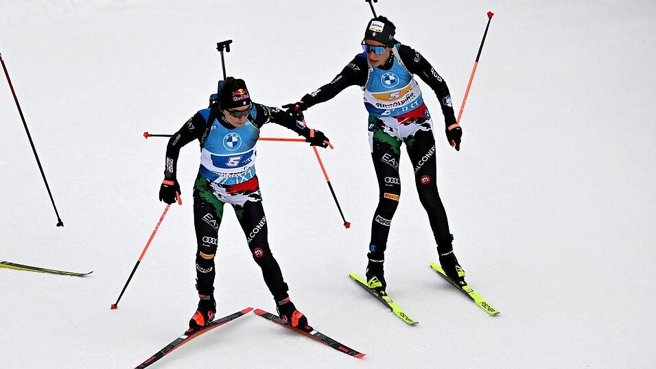 Rebecca Passler (rechts) in einem Staffelrennen mit Dorothea Wierer. (Archivbild) Rebecca Passler (rechts) in einem Staffelrennen mit Dorothea Wierer. (Archivbild)