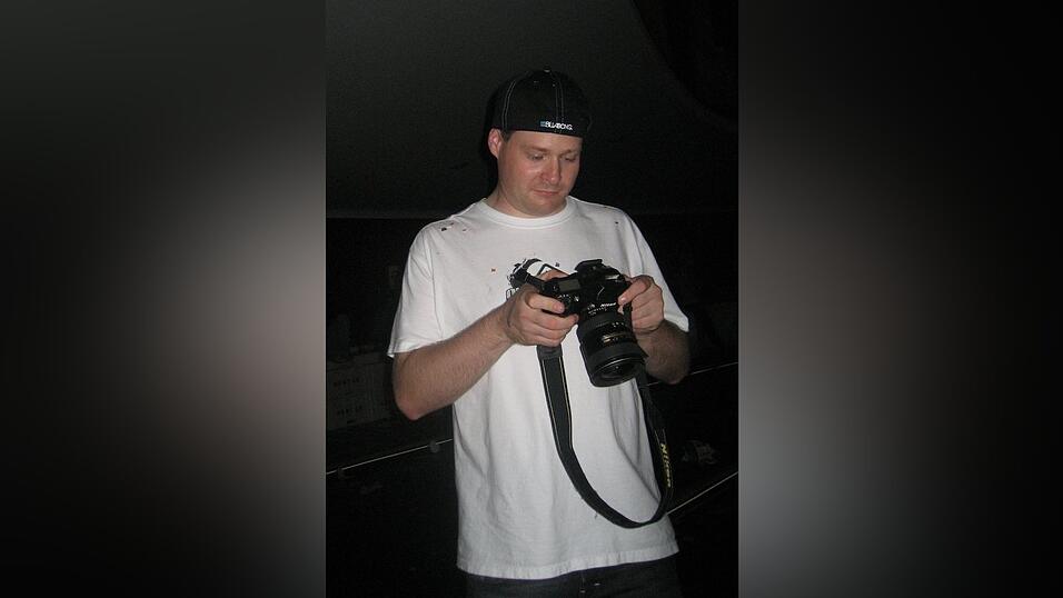 Rund 4000 Boarderfreunde feierten bei der Weltpremiere des neuesten Films von Isenseven, 'Let's go get lost' in M&uuml;nchen.