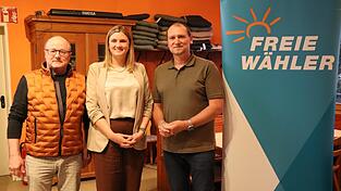 Der neue Vorstand der Freien W&auml;hler (v.l.): stellvertretender Vorsitzender Alfred Pietsch, Gesch&auml;ftsf&uuml;hrerin Claudia Bast und Vorsitzender Josef Fruhstorfer.