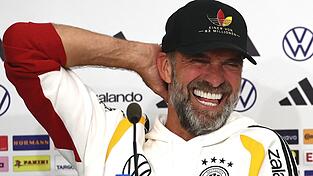 Gute Laune bei J&uuml;rgen Klopp.