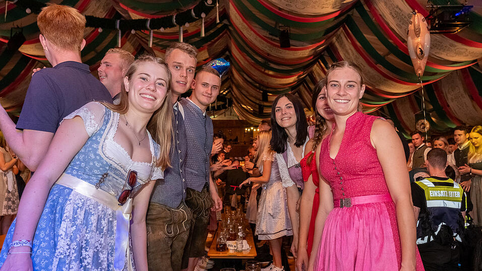 Die Partybilder vom Sonntag, 13. August 2023, aus dem Festzelt Weckmann.