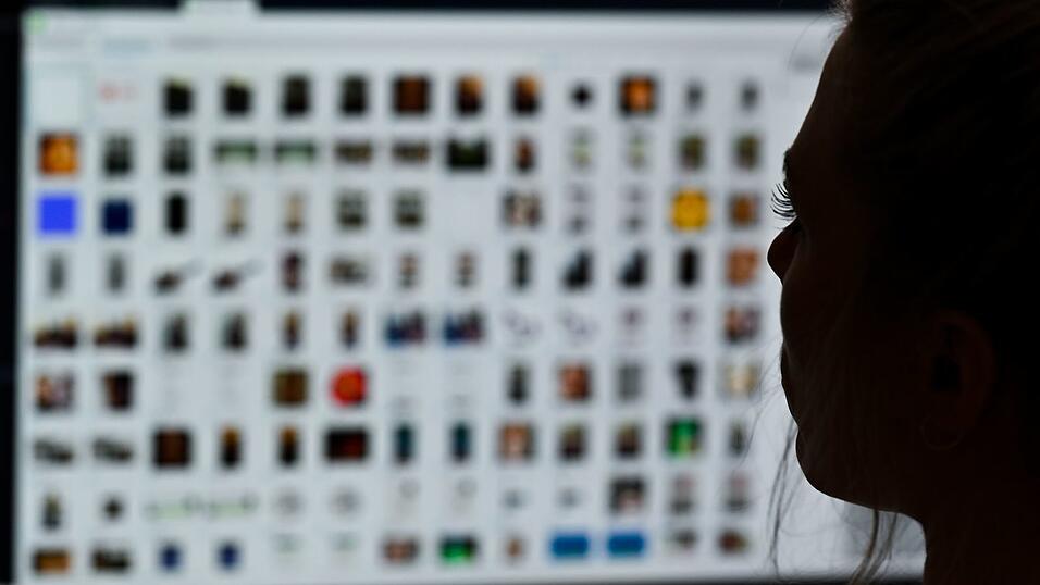 Nach Angaben der Polizei ist der jüngste Verdächtige im Alter von unter 14 Jahren. (Symbolbild) Nach Angaben der Polizei ist der jüngste Verdächtige im Alter von unter 14 Jahren. (Symbolbild)