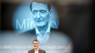 Bundesgesundheitsminister Karl Lauterbach will seine geplante Krankenhausreform trotz weiter bestehender Meinungsverschiedenheiten mit den Ländern weiter vorantreiben.