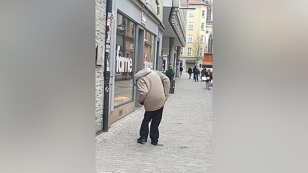 Auch wenn das synthetische Opioid Fentanyl oft als die &bdquo;Zombiedroge&ldquo; bezeichnet wird, gilt: Unter welchen Substanzen Menschen im Rauschzustand stehen, l&auml;sst sich von au&szlig;en nicht erkennen.