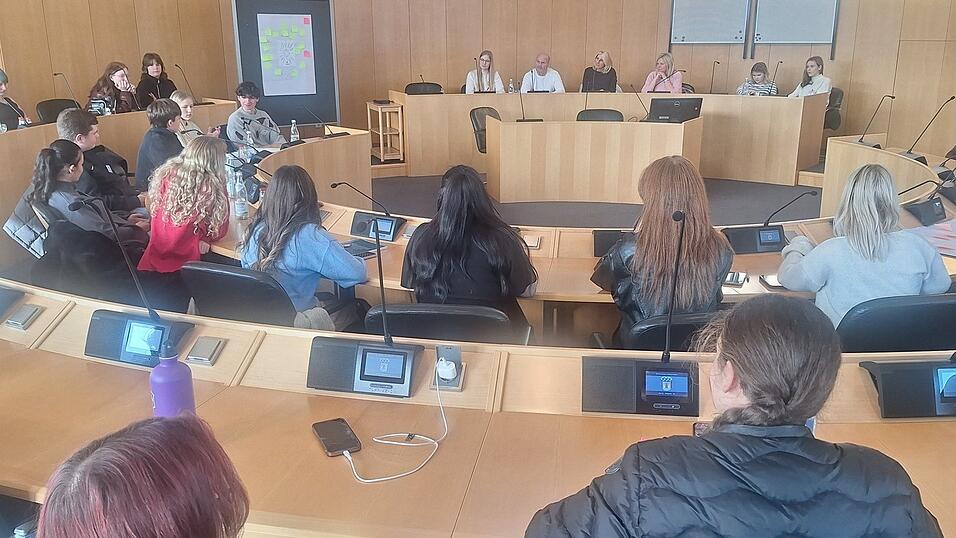 Die Sch&uuml;ler f&uuml;hlten sich kurz wie Stadtr&auml;te.