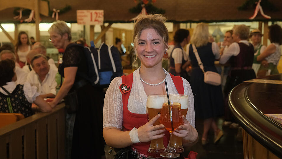 Die Partybilder vom Dienstag, 15. August 2023, aus dem Festzelt Greindl. Die Partybilder vom Dienstag, 15. August 2023, aus dem Festzelt Greindl.