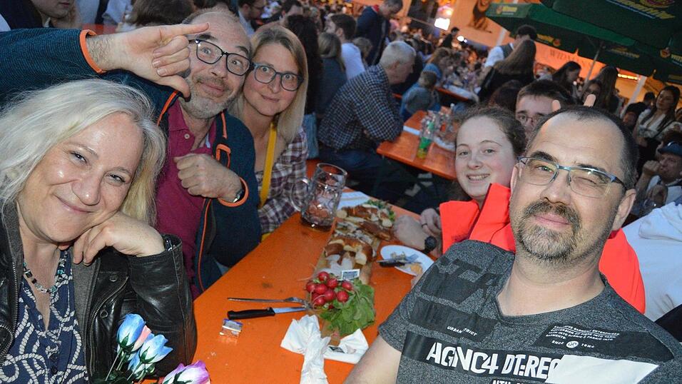 Viele Landshuter feierten am Freitag auf der Dult.&nbsp;