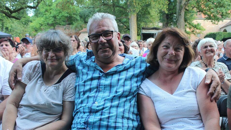 Die Landshuterinnen und Landshuter feierten beim LaSoNa-Open-Air.