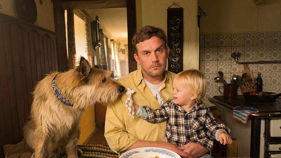 Die Verfilmung des Rita Falk Romans 'Kaiserschmarrn Drama' sollte ursprünglich schon eher anlaufen. Im August ist es nun soweit. Die Verfilmung des Rita Falk Romans 'Kaiserschmarrn Drama' sollte ursprünglich schon eher anlaufen. Im August ist es nun soweit.