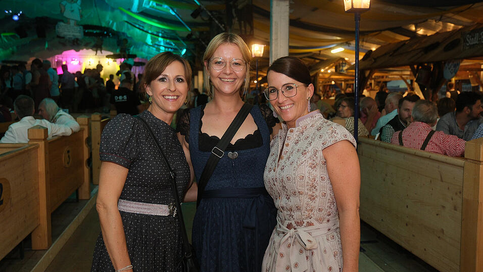 Die Partybilder vom Mittwoch, 16. August 2023, aus dem Festzelt Reisinger. Die Partybilder vom Mittwoch, 16. August 2023, aus dem Festzelt Reisinger.