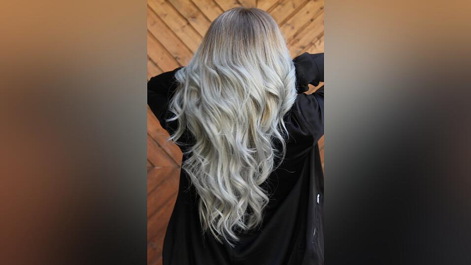 So sieht Granny Hair aus.