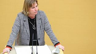 SPD-Gesundheitspolitikerin Ruth Waldmann wünscht sich von der Staatsregierung eine Entlastung pflegender Angehöriger (Archiv).