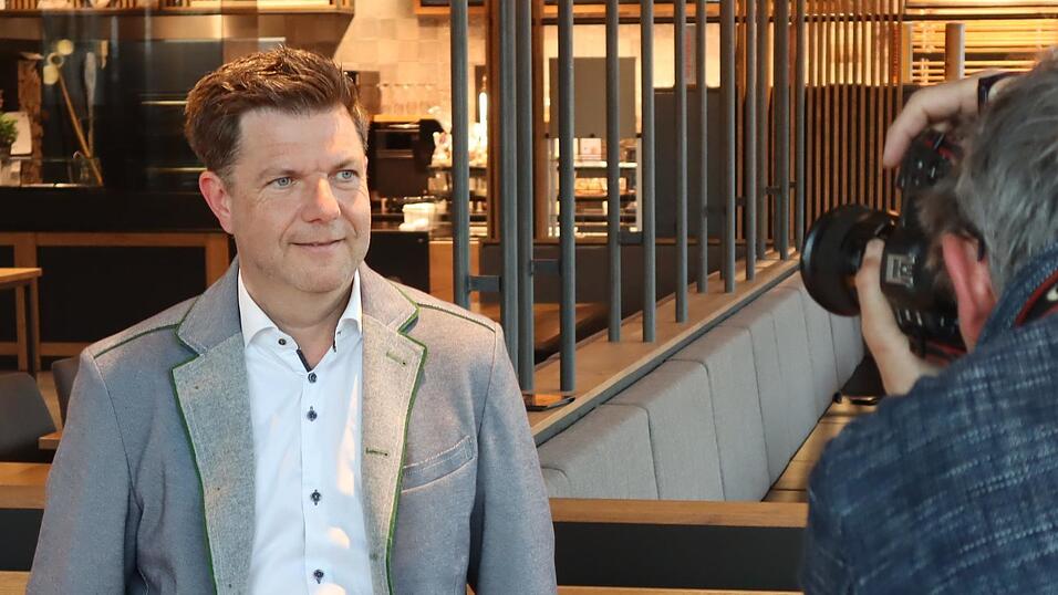 Rückt als Bürgermeisterkandidat der Freien Wähler Moosburg demnächst noch stärker in den Fokus der Öffentlichkeit: Reinhard Lauterbach. Rückt als Bürgermeisterkandidat der Freien Wähler Moosburg demnächst noch stärker in den Fokus der Öffentlichkeit: Reinhard Lauterbach.