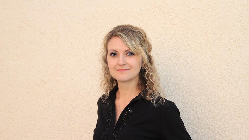 Irene Schneider leitet seit April den Second-Hand-Laden 'Knopfloch' und die Schneiderei 'Nadelöhr' in Bogen. Irene Schneider leitet seit April den Second-Hand-Laden 'Knopfloch' und die Schneiderei 'Nadelöhr' in Bogen.