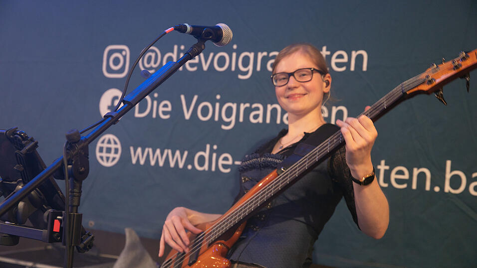 Die Partybilder vom Sonntag, 17. August, aus dem Festzelt Krönner. Die Partybilder vom Sonntag, 17. August, aus dem Festzelt Krönner.