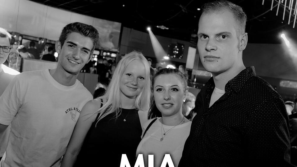 Beste Stimmung auf der Oberstufenparty im Mia Nightclub in Cham. Beste Stimmung auf der Oberstufenparty im Mia Nightclub in Cham.