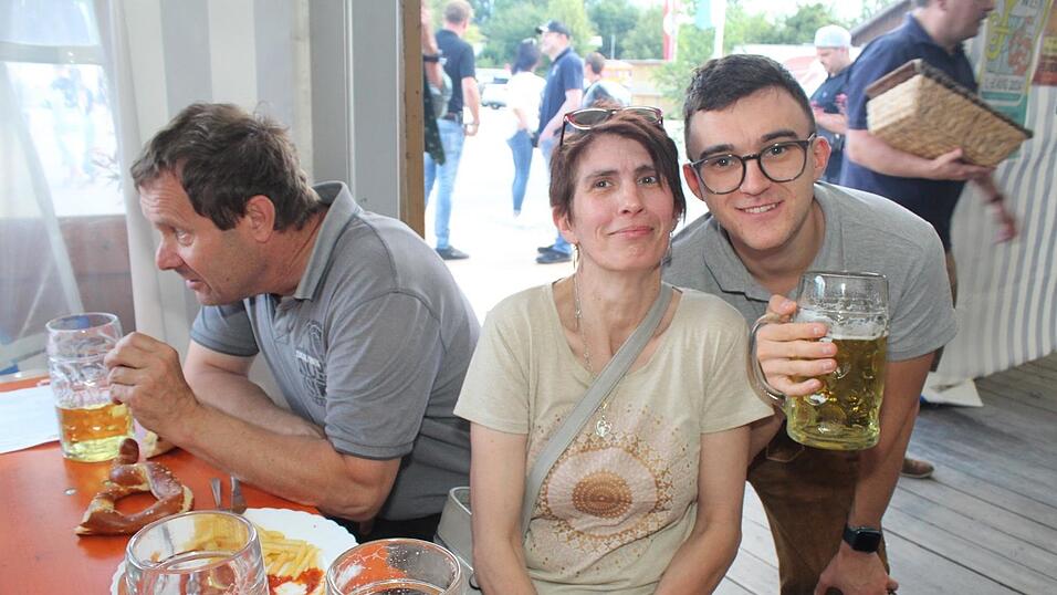 Zur Musik von Headless wurde ausgelassen gefeiert.