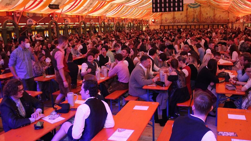 Die sch&ouml;nsten Bilder vom 21. Starkbierfest in Landshut.