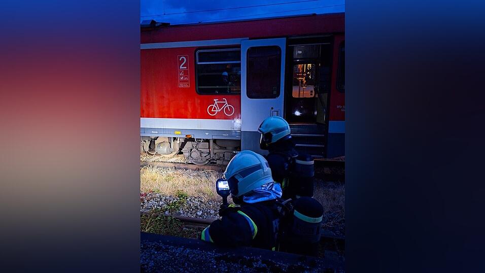 Am Donnerstagabend kam es zu einem Großaufgebot von Einsatzkräften am Straubinger Bahnhof.