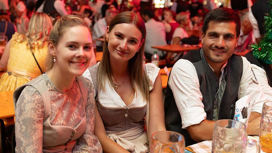 Die Partybilder vom Samstag, 8. August, aus dem Festzelt Reisinger. Die Partybilder vom Samstag, 8. August, aus dem Festzelt Reisinger.