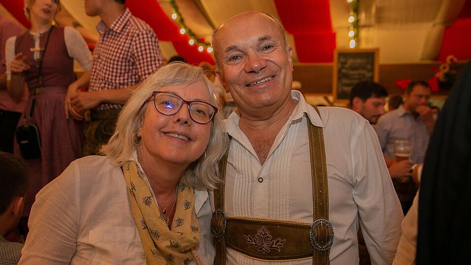 Die Partybilder vom Samstag, 13. August 2022, aus dem Festzelt Greindl.