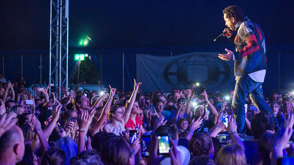 Der letzte Gig des Abends am Samstag: Adel Tawil. Foto: Mathias Adam