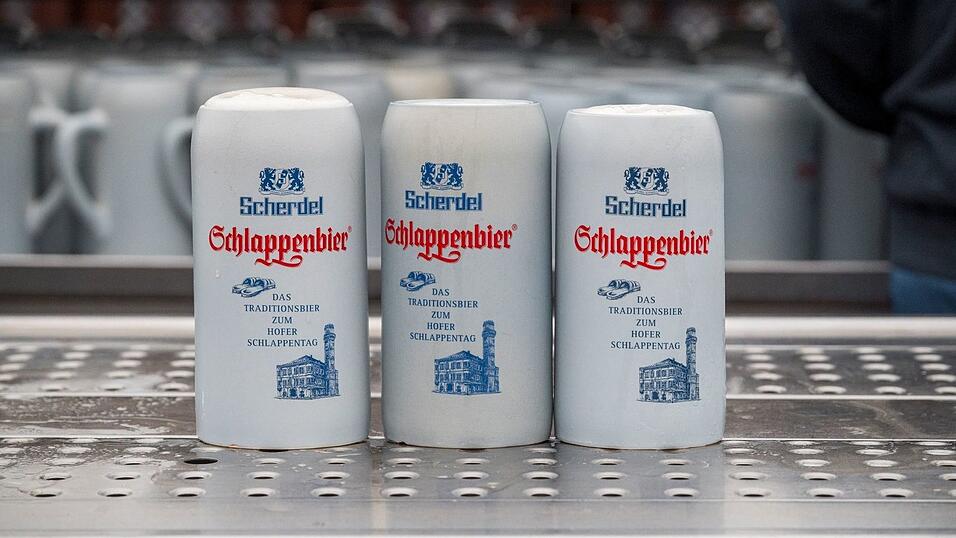 Das Schlappenbier wird eigens f&uuml;r den Hofer Schlappentag eingebraut. (Archivbild)