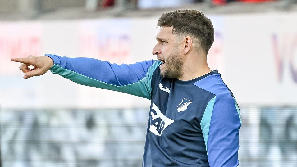 Co-Trainer Moritz Volz stand f&uuml;r den erkrankten Chefcoach Christian Ilzer in der Verantwortung.