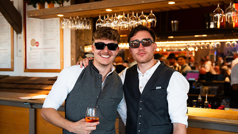Die Partybilder vom Freitag, 14. August, aus dem Festzelt Krönner. Die Partybilder vom Freitag, 14. August, aus dem Festzelt Krönner.