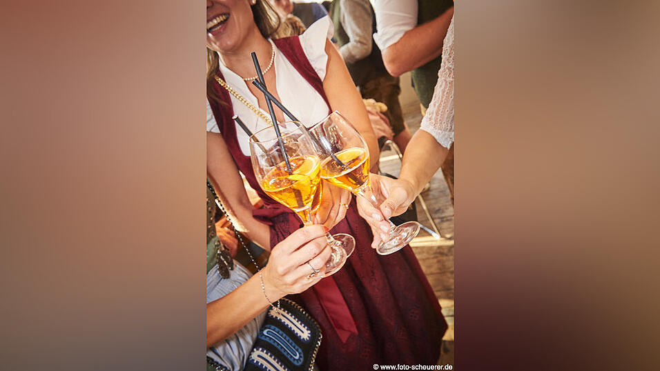 Die Partybilder vom Samstag, 16. August, aus dem Festzelt Lechner. Die Partybilder vom Samstag, 16. August, aus dem Festzelt Lechner.